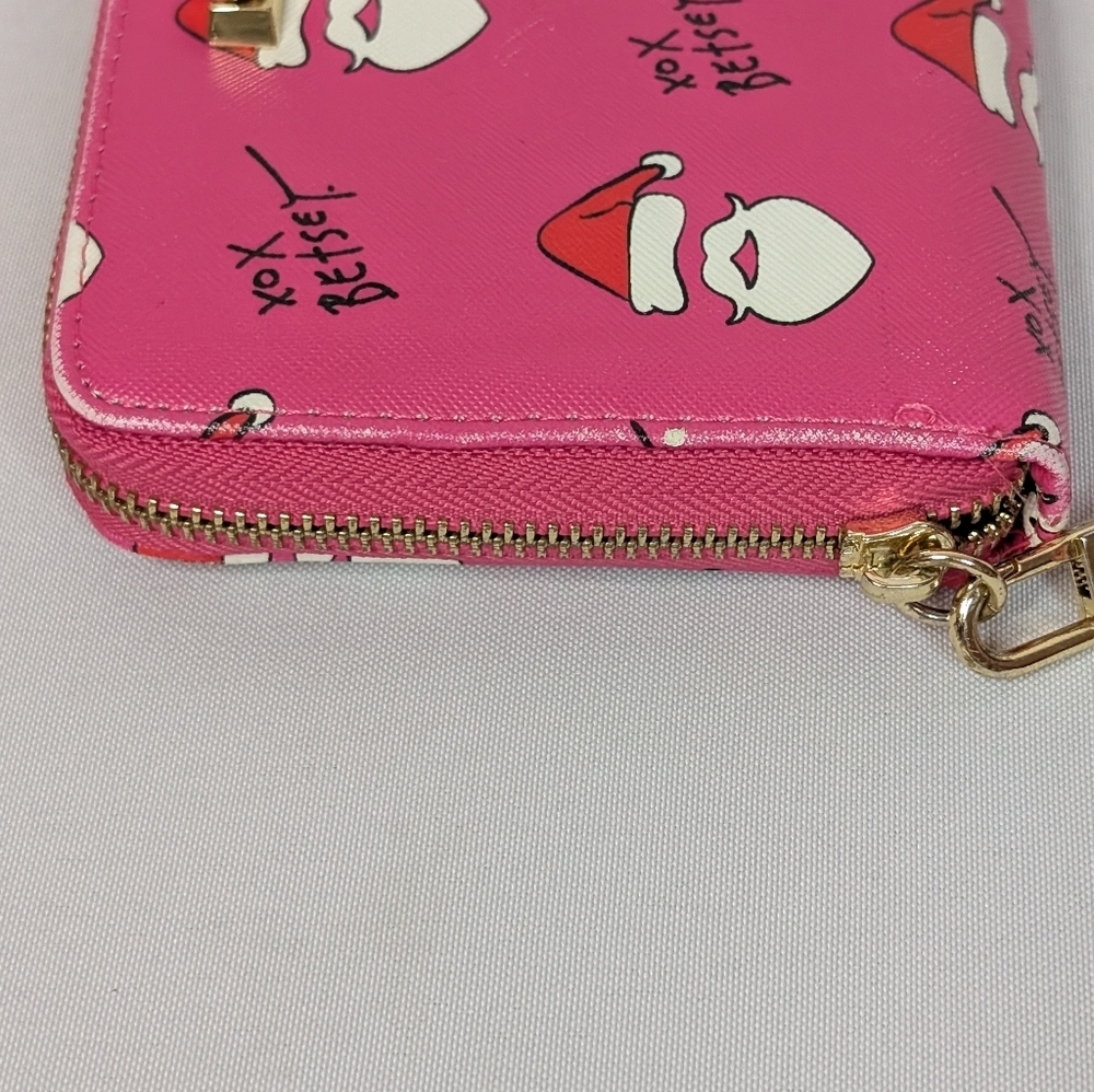Betsey Johnson Santa Full Size Wallet Wristlet - Picture 8 of 13